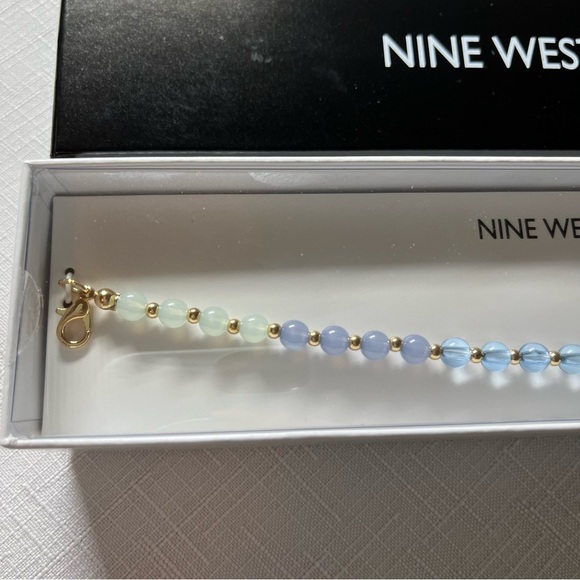 NEW. Nine West Pastel Beaded Bracelet. Gold tone. Adjustable length.Perfect gift - Picture 3 of 6